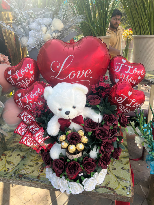 Luxury Valentine Balloon Basket with Chocolates – Love Gift Delivery